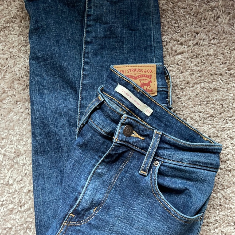 Levi 721 High Rise Skinny